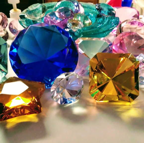 Meet your Posher, Kathy - Picture 2 of 4